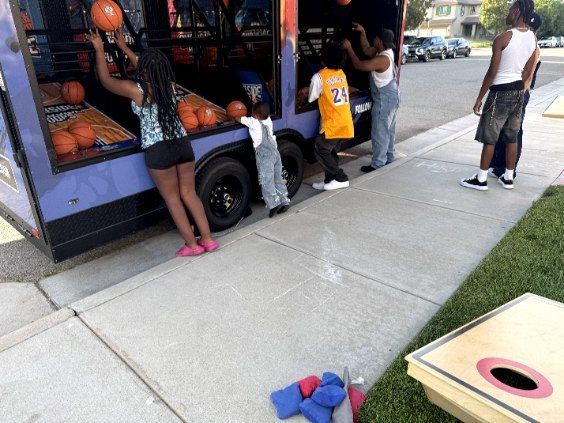 Curbside Hoops (26)